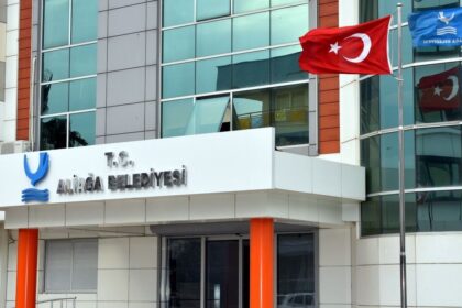Aliağa’da dengeler değişti: Cumhur İttifakı 13 üyeyle en büyük grup oldu