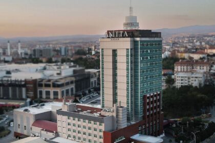 Anitta Otel’in satışı Çorum’da tamamlandı, yeni sahibi Savaş Balçık oldu