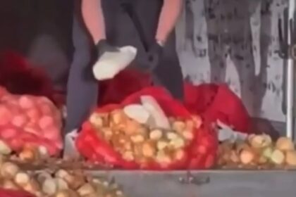Ankara’da soğan torbaları içinden 150 kilo uyuşturucu ele geçirildi