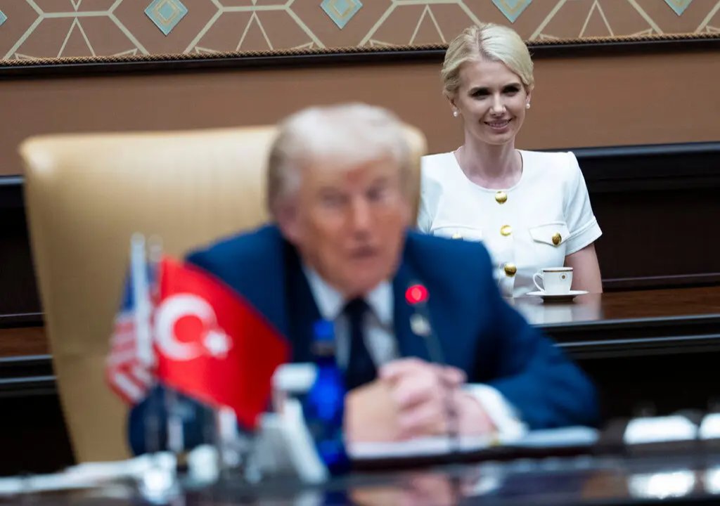 Ankara’daki acil tahliyede Trump’ın yanındaki tek isimdi: ABD Başkanı yerine dünya liderlerine o mesaj atıyor!