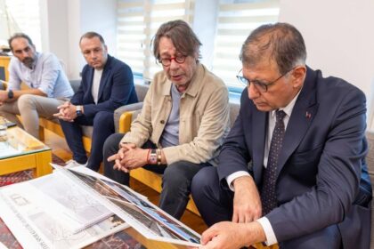 Başkan Tugay ve Sepil Göztepe’nin İnciraltı projesini görüştü