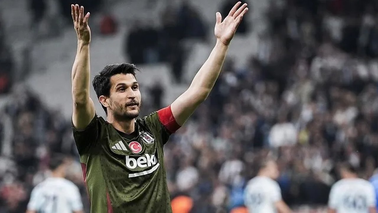 Beşiktaş’tan Necip Uysal’a anlamlı veda