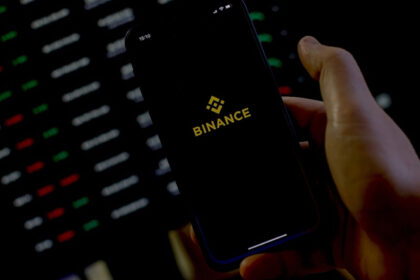 Binance, kripto para aracı şirketi Voyager’in varlıklarını satın alacağını açıkladı