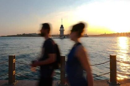 Bu gece İstanbul’da kimse uyuyamayacak! Meteoroloji saat vererek uyardı