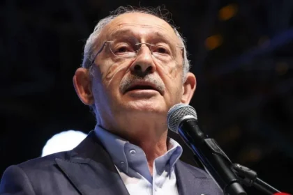 CHP’nin atanmış genel başkanı, partisinin ‘çerçeve yasa’ kararını açıkladı CHP’nin atanmış genel başkanı, partisinin ‘çerçeve yasa’ kararını açıkladı