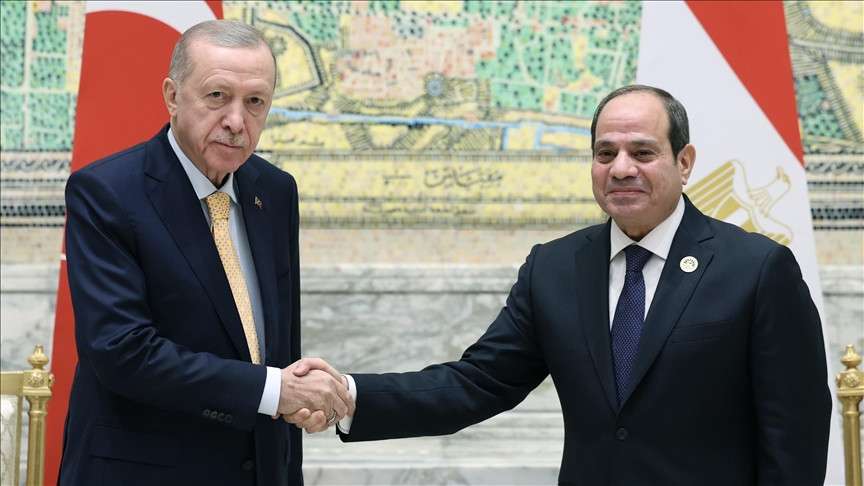 Cumhurbaşkanı Erdoğan, Kahire’de Mısır Cumhurbaşkanı Sisi ile görüştü