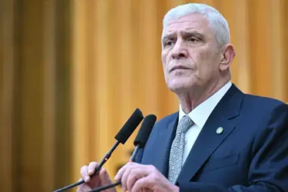 Dervişoğlu’ndan ‘çerçeve yasa’ tepkisi: ‘Sevr’in yıl dönümüne yetiştirme ısrarınızın kaynağı nedir?’