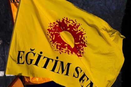 Eğitim Sen’den, Bakan Tekin’e ‘Kurtuluş Savaşı’ tepkisi: Cumhuriyetin kurucu felsefesini önemsizleştirme gayretidir