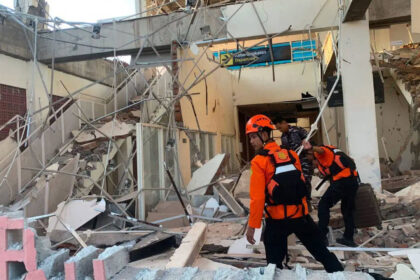 Endonezya’daki depremde ölenlerin sayısı 51’e yükseldi