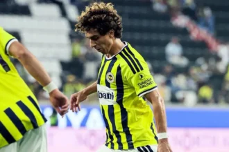 Fenerbahçe’de ayrılık: Süper Lig ekibi transferi resmen duyurdu Fenerbahçe’de ayrılık: Süper Lig ekibi transferi resmen duyurdu