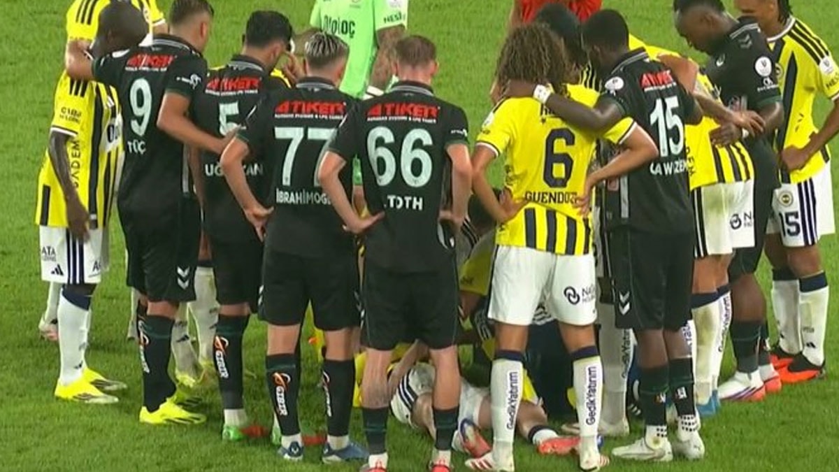 Fenerbahçeli yıldız yerde hareketsiz kaldı: Kadıköy’de korkutan an