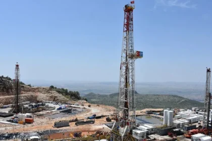 Gabar’da günlük petrol üretimi 83 bin 300 varile ulaşarak rekor kırdı