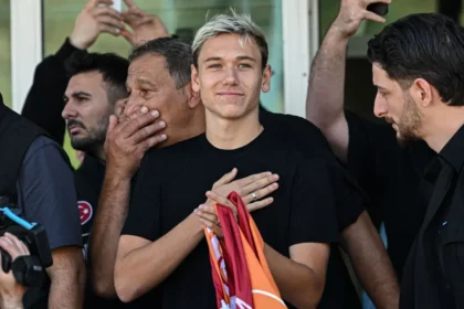 Galatasaray, Aleksey Batrakov transferini resmen açıkladı: Maliyeti belli oldu! Galatasaray, Aleksey Batrakov transferini resmen açıkladı: Maliyeti belli oldu!