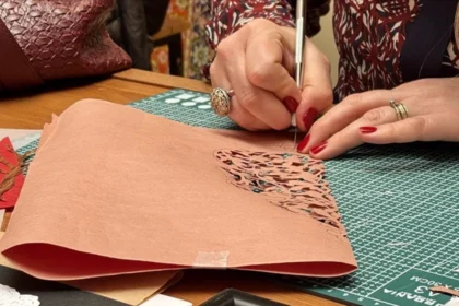Geleneksel Türk sanatları akademide yaşatılıyor Geleneksel Türk sanatları akademide yaşatılıyor