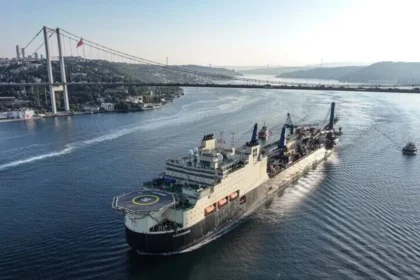 İstanbul Boğazı’ndan yılın ilk yarısında 19 bin 277 gemi geçti