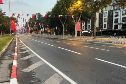 İstanbul’da pazar planı yapanlar dikkat! Üç ilçede yollar trafiğe kapanacak İstanbul’da pazar planı yapanlar dikkat! Üç ilçede yollar trafiğe kapanacak