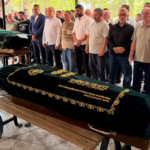 İzmir’i yasa boğan yangın: Anneanne ve torun toprağa verildi İzmir’i yasa boğan yangın: Anneanne ve torun toprağa verildi