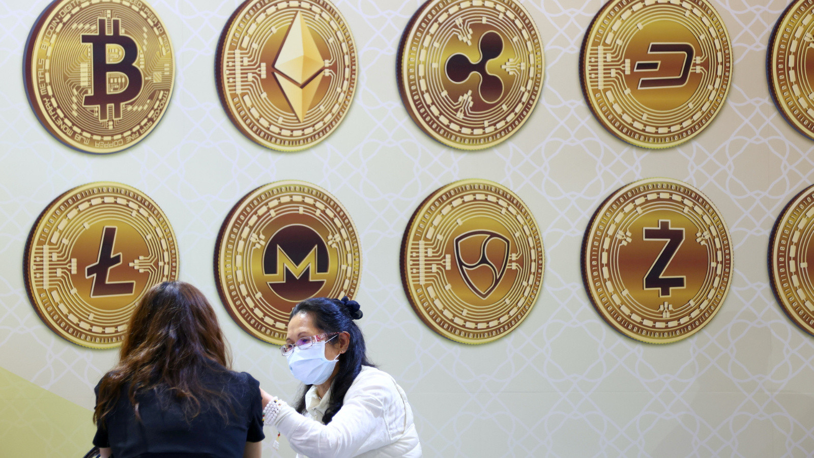 Kripto paralarda düşüş hızlandı Kripto paralarda düşüş hızlandı