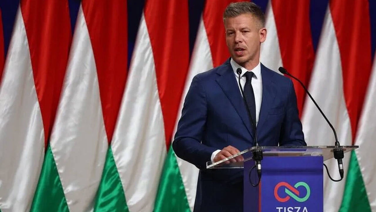 Macaristan’da savaş uçağı düştü: Başbakan Magyar’dan açıklama