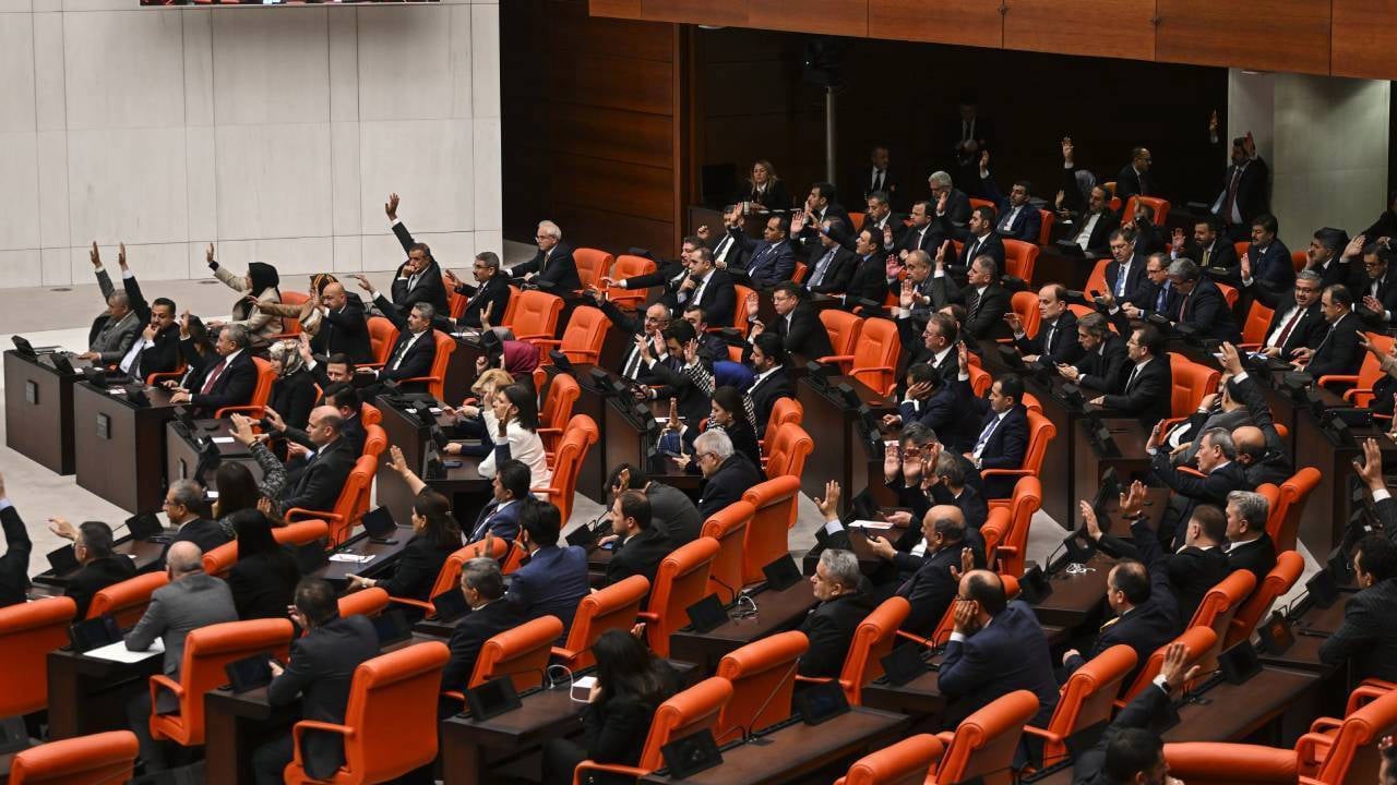 ‘Makbul akademisyen’ yaratma projesi