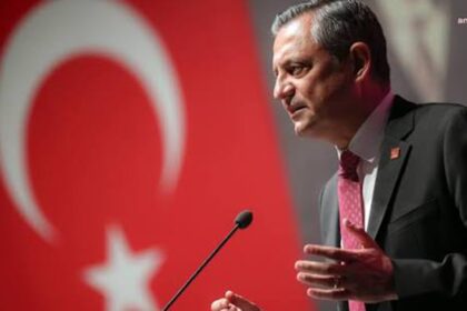 Melih Meriç’e bıçaklı saldırının ardından Özgür Özel’den ilk açıklama Melih Meriç’e bıçaklı saldırının ardından Özgür Özel’den ilk açıklama