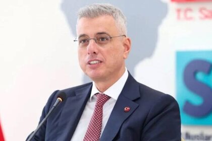 Memişoğlu’nun ‘HPV aşısına gerek yok’ sözlerine sert tepki: “Bilimsel kanıt açık”