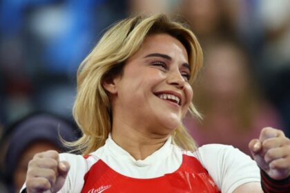 Nazmiye Muratlı, Paris 2024 Paralimpik Oyunları’nda bronz madalya kazandı Nazmiye Muratlı, Paris 2024 Paralimpik Oyunları’nda bronz madalya kazandı
