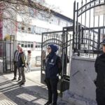 Okullarda yeni dönem başlıyor: 30 bin bahçe görevlisi işe alınacak, görevleri ne olacak?