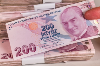 Parasını bankada tutanlar arttı: TL mevduatında haftalık yüzde 2,5’lik sıçrama