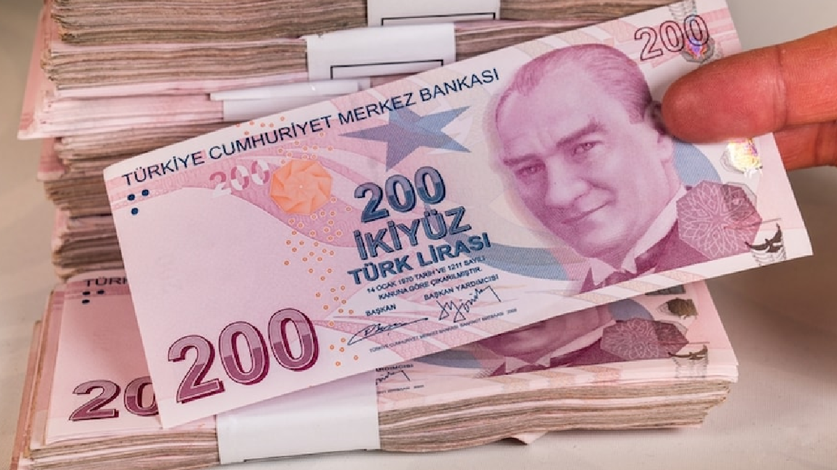 Parasını bankada tutanlar arttı: TL mevduatında haftalık yüzde 2,5’lik sıçrama