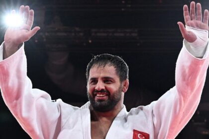 Paris 2024’te tarihi başarı! İbrahim Bölükbaşı’ndan altın madalya