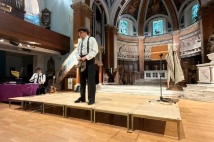 Reha Özcan, Orhan Veli’yi Edinburgh’da Sahneye Taşıdı