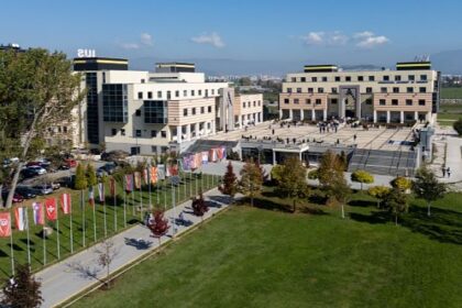 Saraybosna’da uluslararası tıp ve diş hekimliği eğitimi fırsatı Saraybosna’da uluslararası tıp ve diş hekimliği eğitimi fırsatı