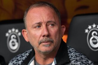 Sergen Yalçın'ın göz bebeğiydi! Şimdi harıl harıl kendisine takım arıyor