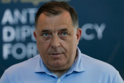 Sırp lider Dodik'in yakalanması için Interpol'e başvuru Sırp lider Dodik'in yakalanması için Interpol'e başvuru