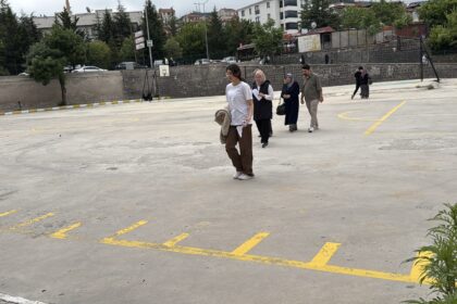 SON DAKİKA…. YKS’nin ilk oturumu TYT başladı