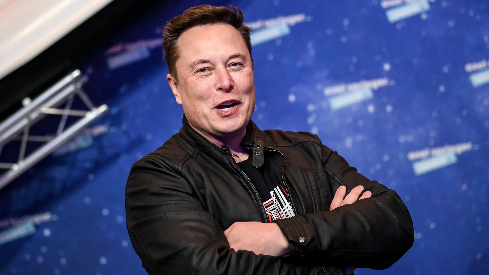 SpaceX, 100 milyar dolarlık dev uzay üssünü inşa edecek