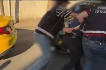 Taksiyle uyuşturucu sevkiyatına polis baskını