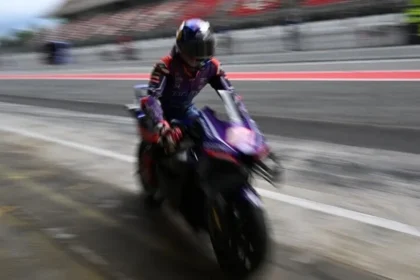 Toprak Razgatlıoğlu, MotoGP’de sezonun 12. yarışı için İngiltere’de piste çıkacak Toprak Razgatlıoğlu, MotoGP’de sezonun 12. yarışı için İngiltere’de piste çıkacak