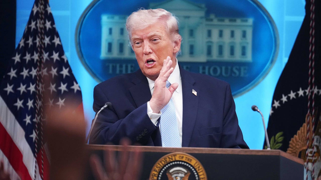 Trump’tan tehdit: Umman önümüze çıkarsa fena halde bombalarız