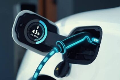 Tükettiğinden daha fazla elektrik üreten elektrikli otomobil yapıldı
