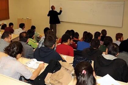 Üniversite ücretlerinde rekor: Tek yıllık eğitim 3,7 milyon TL’yi aştı Üniversite ücretlerinde rekor: Tek yıllık eğitim 3,7 milyon TL’yi aştı