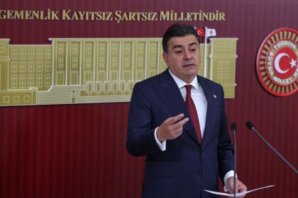 YENİ Partinin kongre takvimi belli oldu: Parti sözcüsü Zeynel Emre açıkladı!
