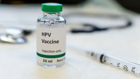 ‘Yerli üretim’den ‘gerek yok’ aşamasına gelindi: HPV aşısı neden önemli?