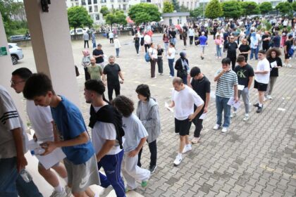YKS’nin ikinci oturumu tamamlandı: Adaylardan sınav ile ilgili değerlendirme YKS’nin ikinci oturumu tamamlandı: Adaylardan sınav ile ilgili değerlendirme