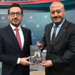 "Yüzyılın Tanığı" kitabı, en ağır trajedileri gözler önüne seriyor